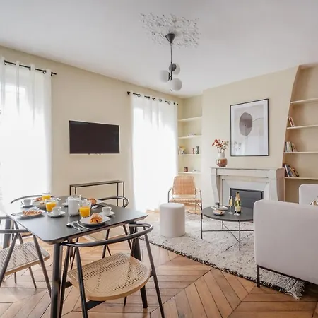 3.Luxury New Flat/Full Equipped/Champs Elysees/Ar